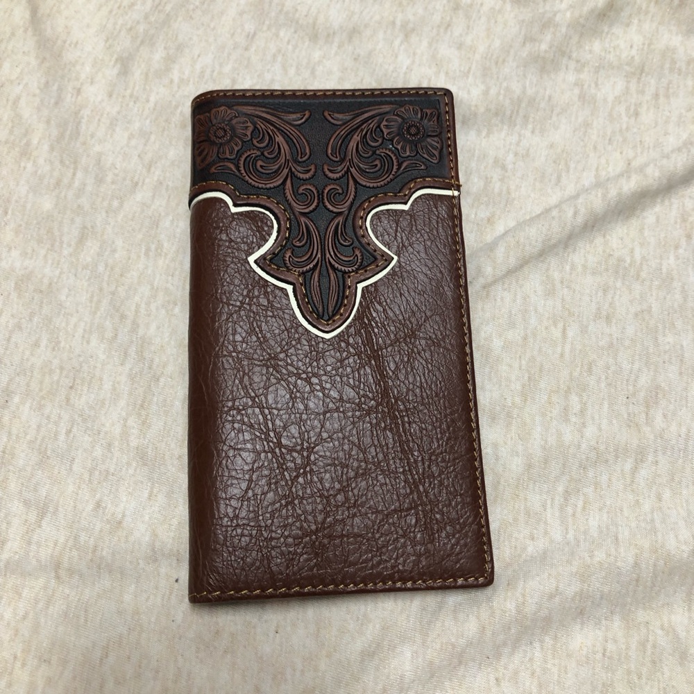 NWOT Montana West Genuine Hand Tooled Leather Bifold Wallet Western Rodeo